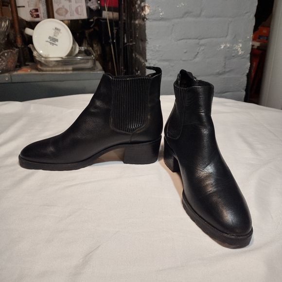 Cole Haan Black Leather Pull On Ankle Boots - Picture 8 of 12